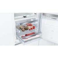 Vgradni hladilnik z zamrzovalnikom Bosch KIF86PFE0